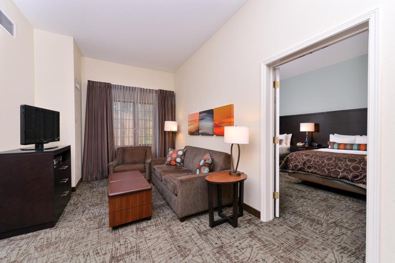 Staybridge Suites O'Fallon Chesterfield By Ihg Kültér fotó