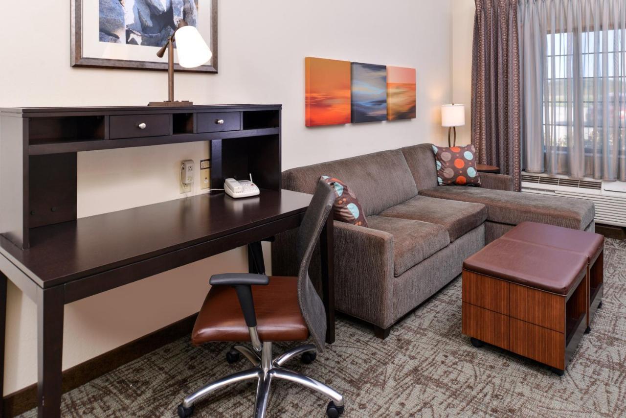 Staybridge Suites O'Fallon Chesterfield By Ihg Kültér fotó